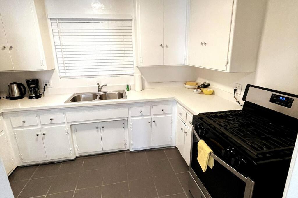 לוס אנג'לס Hollywood Business Apartments מראה חיצוני תמונה